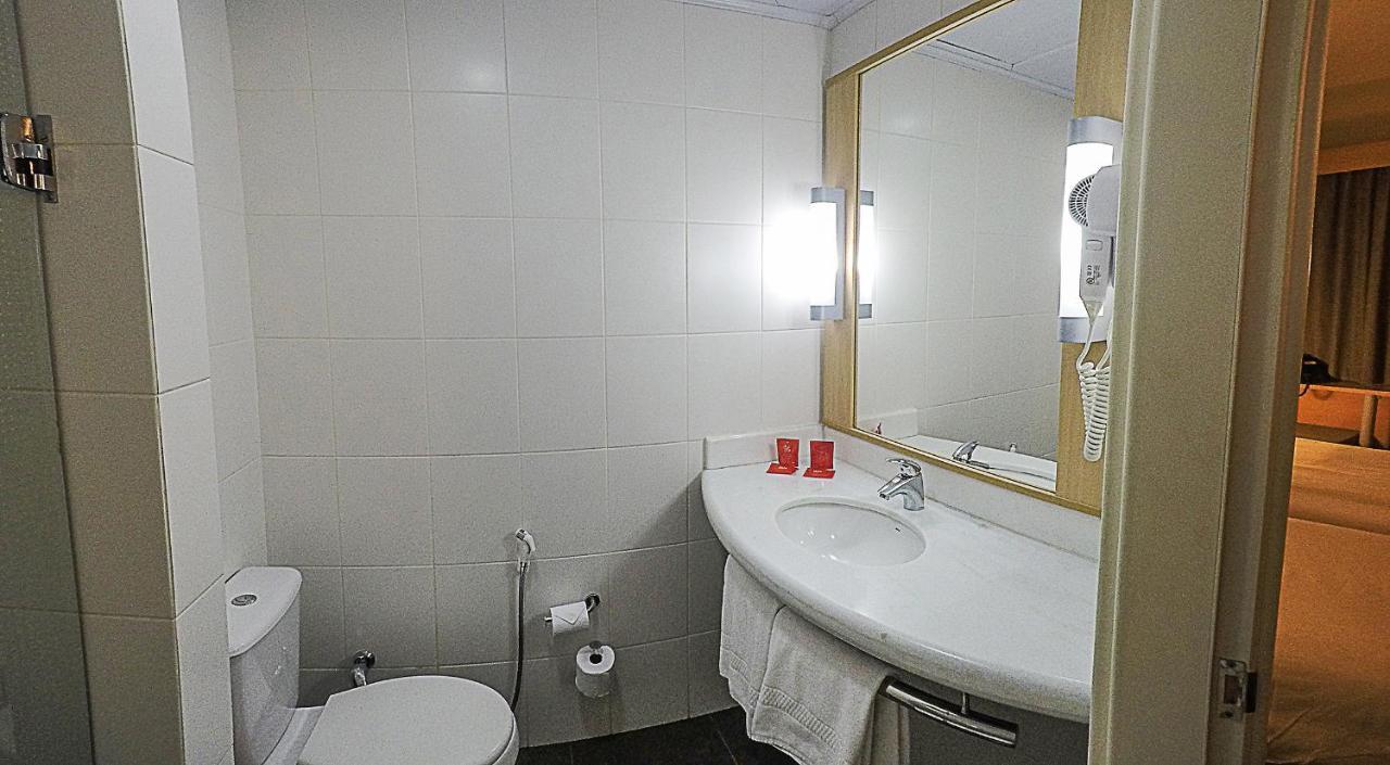 ibis Montenegro Exterior foto